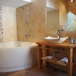 Aiguille De La Tza Hotel 2*