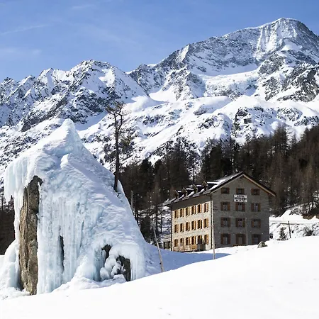 Hotel Aiguille De La Tza