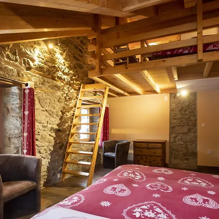 Hotel Aiguille De La Tza 2*