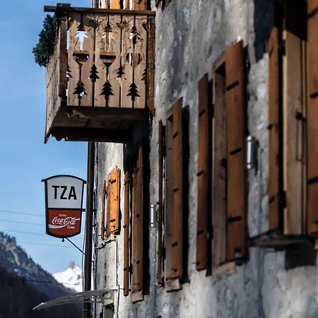 Aiguille De La Tza Hotel Arolla
