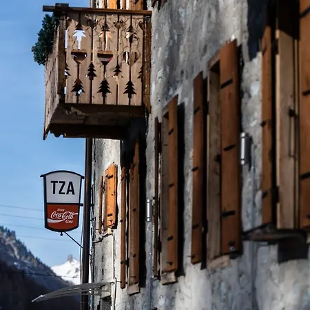 Hotel Aiguille De La Tza