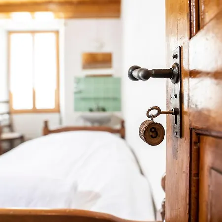 Aiguille De La Tza Hotel