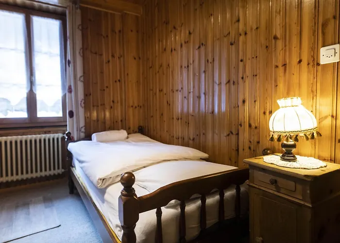 Aiguille De La Tza 2*