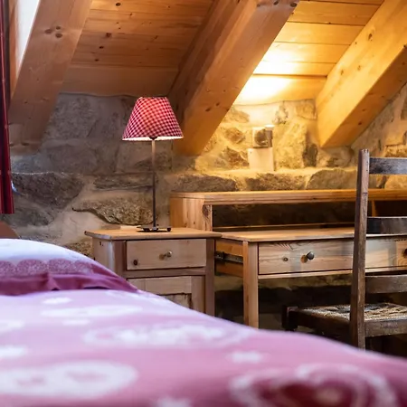 Aiguille De La Tza Отель 2*